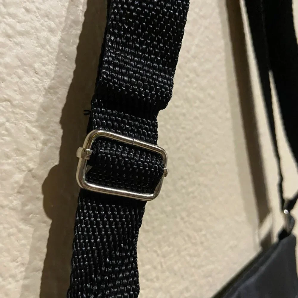 Stealth Black Sports Bag - Picture 10 of 11